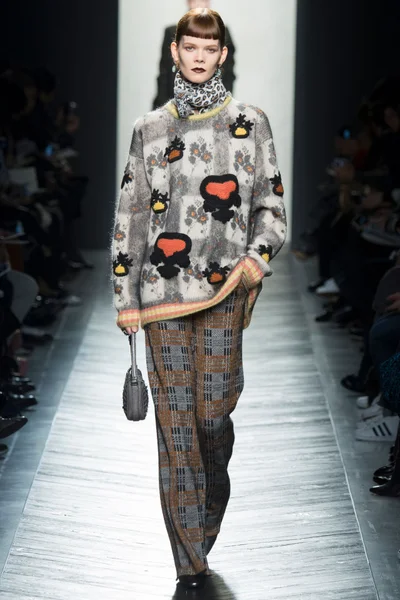 Look 20